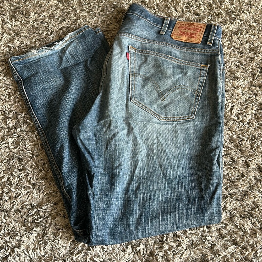 Levi’s jeans, W40, L32